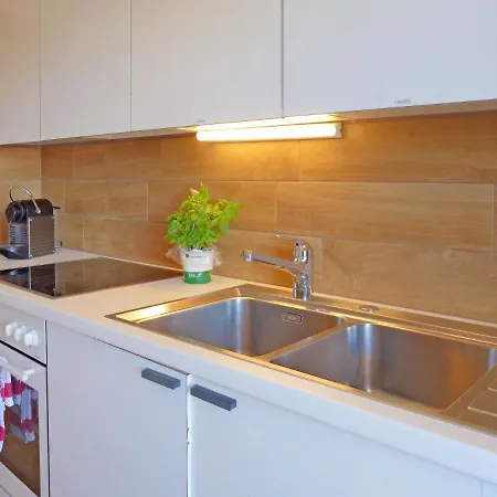 Andrea A 10 By Interhome Apartmán